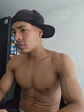 Jhonyblack 1 online show from July 6, 3:25 pm