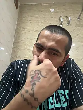 shivani0999 online show from February 12, 12:33 pm