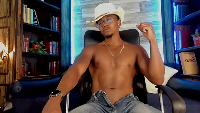 Snapshot of JamalMyst chatting on October 13, 12:21 am JamalMyst online show from October 13, 12:21 am