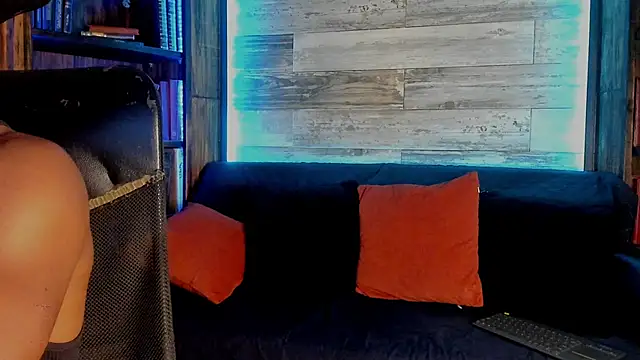 Snapshot of JamalMyst chatting on November 29, 2:14 am JamalMyst online show from November 29, 2:14 am