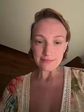 Snapshot of UmaTruewoman chatting on November 30, 9:52 pm UmaTruewoman online show from November 30, 9:52 pm