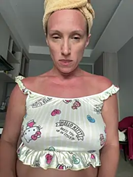 UmaTruewoman online show from July 17, 11:06 am