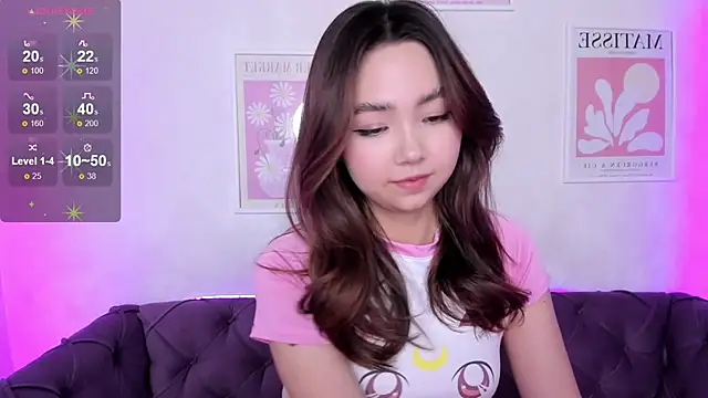 Snapshot of Fluffy_Rose chatting on March 17, 5:56 am Fluffy Rose online show from March 17, 5:56 am