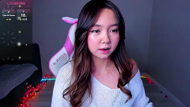 Snapshot of Fluffy_Rose chatting on November 7, 2:39 pm Fluffy Rose online show from November 7, 2:39 pm