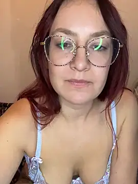 ladoucedu34 online show from November 3, 3:46 pm