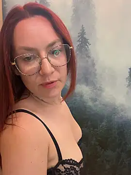 ladoucedu34 online show from July 14, 3:29 pm