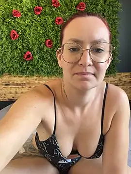 ladoucedu34 online show from July 17, 2:13 pm