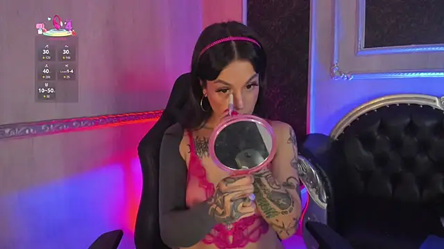 MeganDraco  online show from June 4, 1:17 pm