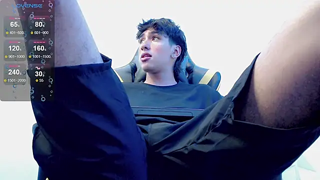 Snapshot of Jake_tripp chatting on March 7, 7:19 am Jake tripp online show from March 7, 7:19 am