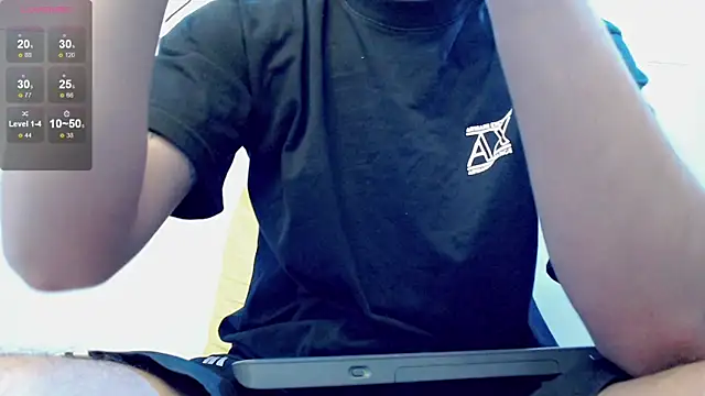 Snapshot of Jake_tripp chatting on October 24, 4:20 am Jake tripp online show from October 24, 4:20 am