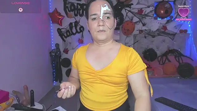 tania lucia1 online show from October 28, 9:06 pm