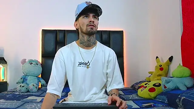 Brutal Sex Fucking online show from June 8, 12:14 am