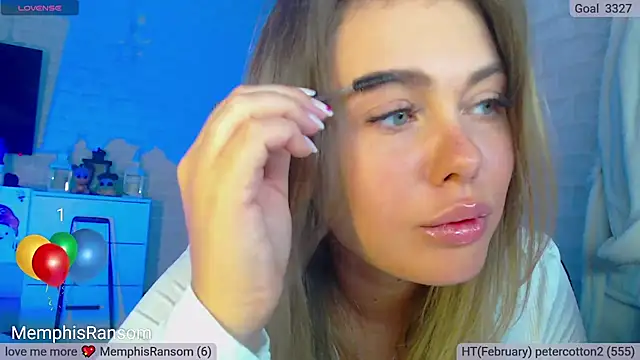 SuchCute online show from February 7, 2:19 am