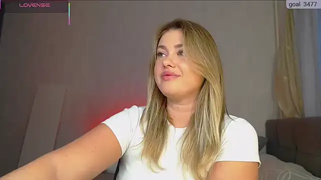 SuchCute online show from November 10, 1:59 am