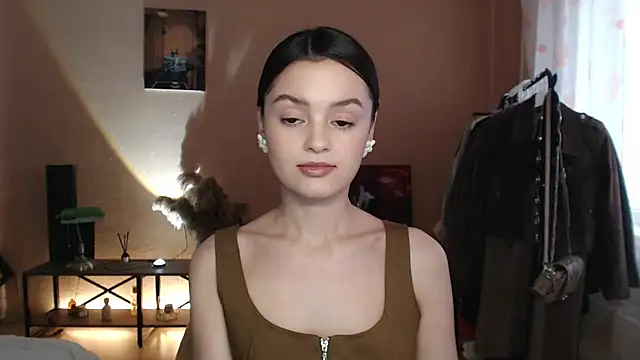 CuteRuby99 online show from July 13, 1:47 pm