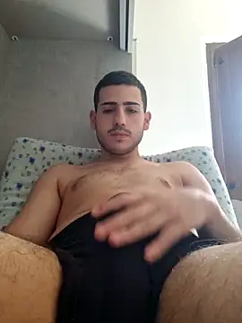 Snapshot of Nicolas3091 chatting on June 2, 11:23 am Nicolas3091 online show from June 2, 11:23 am