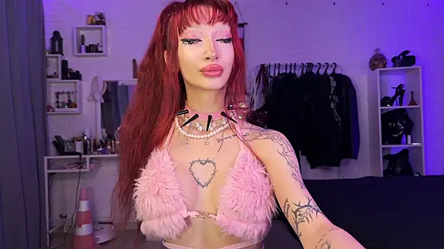 Snapshot of Marcellean chatting on November 7, 4:23 am Marcellean online show from November 7, 4:23 am