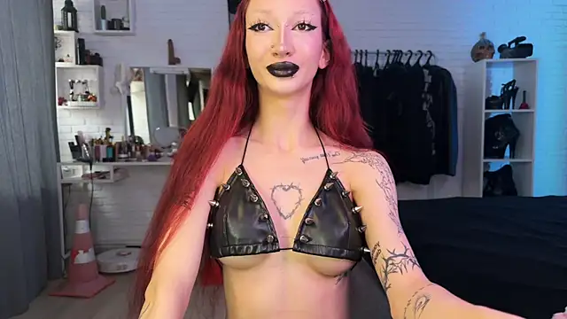 Snapshot of Marcellean chatting on November 8, 6:57 am Marcellean online show from November 8, 6:57 am