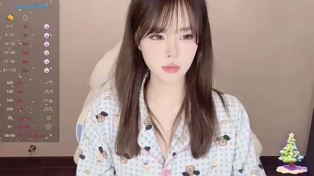 Mini-X online show from February 10, 3:32 pm