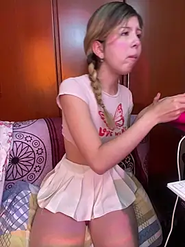 KittieCatty online show from October 5, 9:13 pm