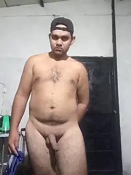 travieso2893 online show from April 26, 2:42 am