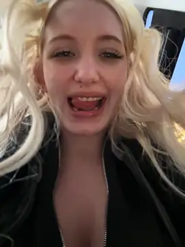 Milkyy wway online show from December 19, 6:42 am