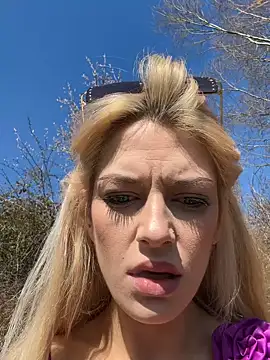 Lolitaxlola online show from March 20, 11:38 am