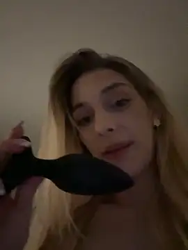 Lolitaxlola online show from January 17, 2:49 am