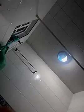 Metetededosmami online show from January 10, 4:03 am