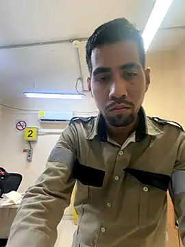 Snapshot of EnriquePersian197 chatting on November 12, 12:16 pm EnriquePersian197 online show from November 12, 12:16 pm