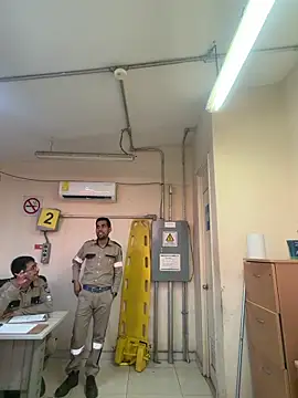 EnriquePersian197 online show from February 24, 12:19 am