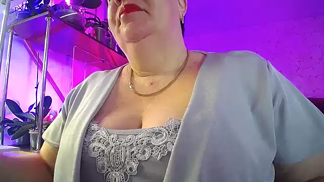  Sweet Woman online show from March 9, 5:33 am