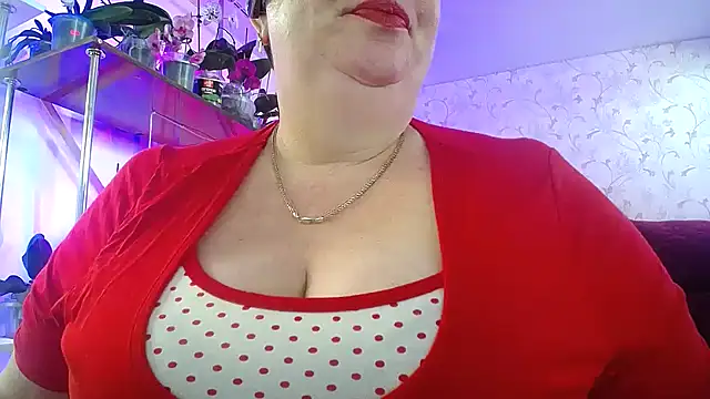  Sweet Woman online show from May 3, 7:58 am