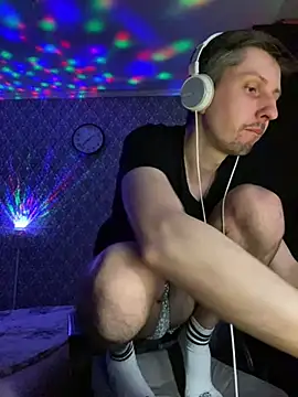 Aki-Laky online show from February 21, 8:38 pm