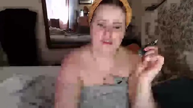 Snapshot of JosieAndYou chatting on March 28, 12:16 pm JosieAndYou online show from March 28, 12:16 pm