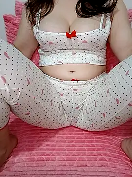 Snapshot of Sabrina-Sex chatting on October 4, 10:19 pm Sabrina-Sex online show from October 4, 10:19 pm
