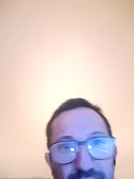 Snapshot of Porco81cazzo chatting on February 2, 1:26 am Porco81cazzo online show from February 2, 1:26 am