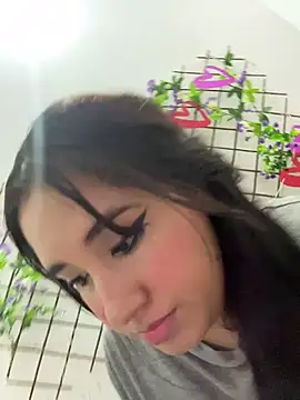 Snapshot of melyescobar chatting on March 7, 12:12 pm melyescobar online show from March 7, 12:12 pm