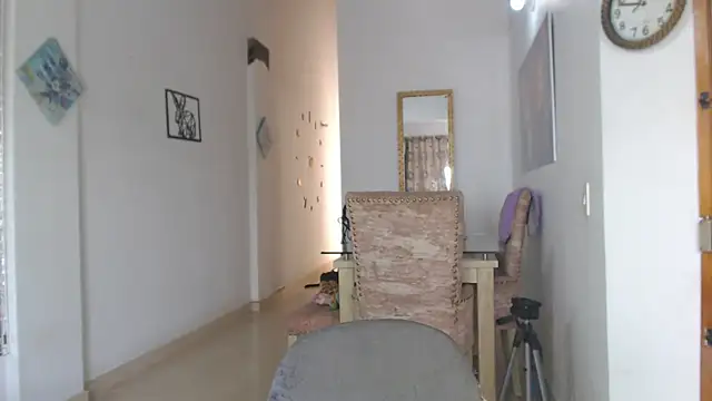 Snapshot of divinepleasury chatting on September 21, 4:52 pm divinepleasury online show from September 21, 4:52 pm