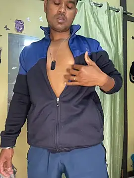 Snapshot of loveboyrp chatting on February 23, 3:13 am loveboyrp online show from February 23, 3:13 am