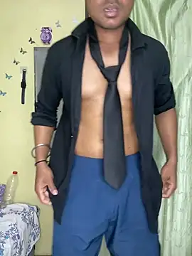 Snapshot of loveboyrp chatting on February 23, 6:49 am loveboyrp online show from February 23, 6:49 am