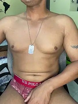 Snapshot of loveboyrp chatting on September 10, 3:06 am loveboyrp online show from September 10, 3:06 am