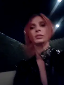 MinnieDrew online show from July 7, 7:18 pm