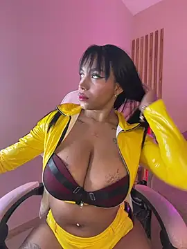 MadeleineSanez online show from June 22, 12:56 am