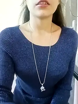 Snapshot of Bulbul_02 chatting on December 20, 10:05 am Bulbul 02 online show from December 20, 10:05 am