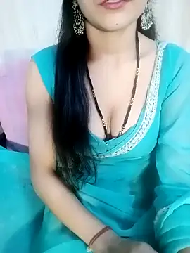 Snapshot of Bulbul_02 chatting on December 3, 5:48 am Bulbul 02 online show from December 3, 5:48 am