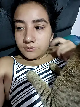 Hellen Alex online show from January 31, 2:07 pm