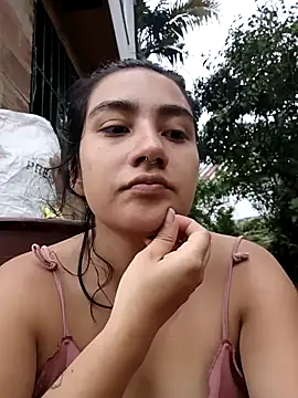 Hellen Alex online show from March 11, 2:40 pm