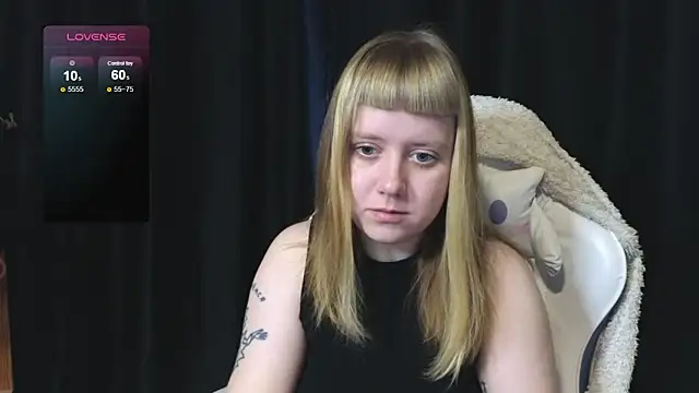 June shy0 online show from November 23, 6:57 am