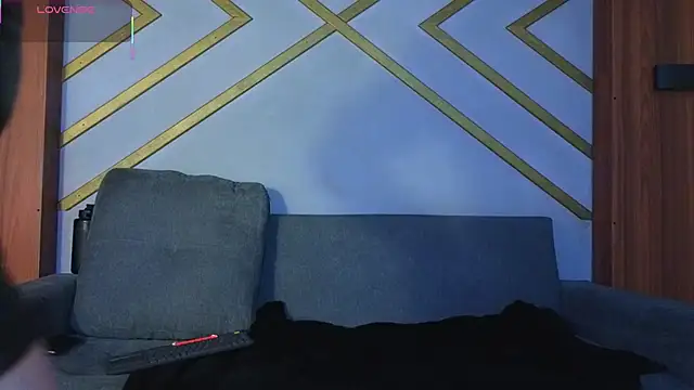 Emma gatess online show from January 19, 11:36 am